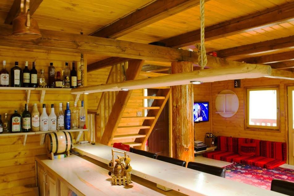 Triangle Woodhouse Βίλα Πλαβ Εξωτερικό φωτογραφία